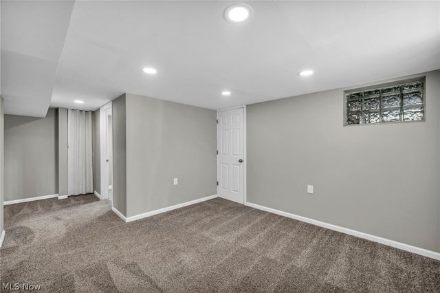 36553 Center Ridge Road, North Ridgeville, OH 44039