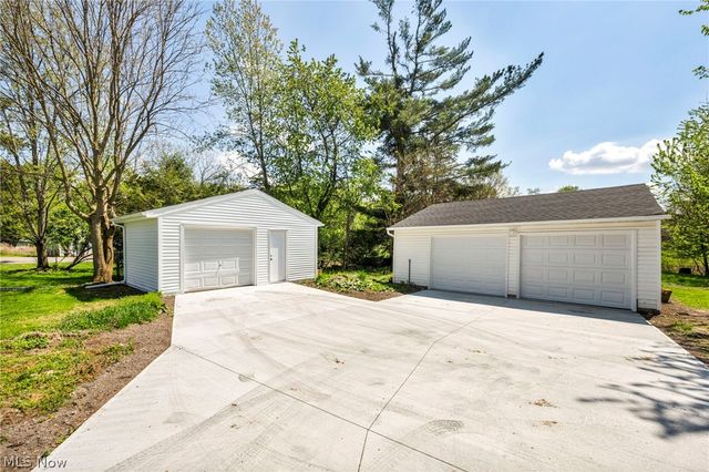 36553 Center Ridge Road, North Ridgeville, OH 44039