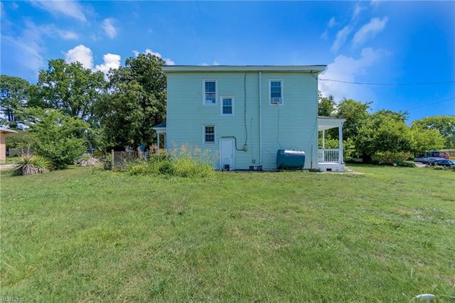 1328 Hampton DR, Newport News, VA 23607