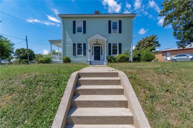 1328 Hampton DR, Newport News, VA 23607