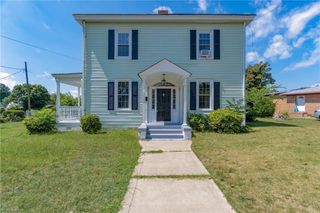 1328 Hampton DR, Newport News, VA 23607