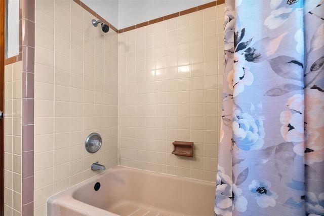 6608 24TH AVENUE E, Bradenton, FL 34208