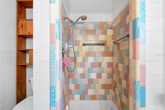 6608 24TH AVENUE E, Bradenton, FL 34208
