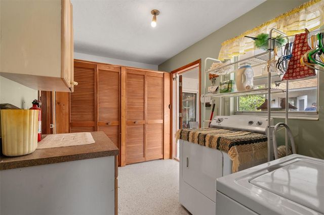6608 24TH AVENUE E, Bradenton, FL 34208