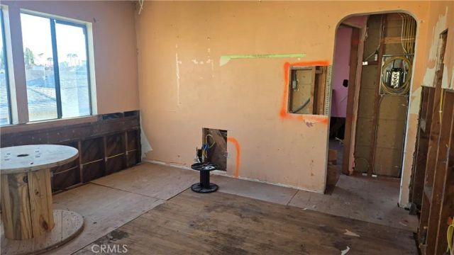 812 N Ridgewood, Los Angeles, CA 90038