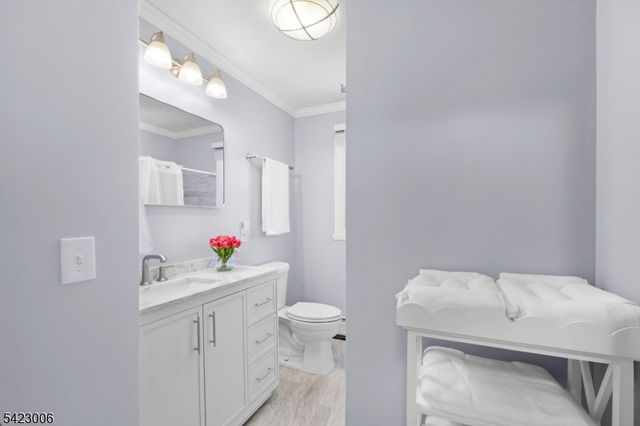 34 Rogers Ln, Sparta Twp., NJ 07871