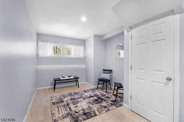 34 Rogers Ln, Sparta Twp., NJ 07871