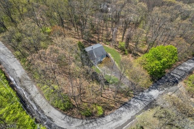 34 Rogers Ln, Sparta Twp., NJ 07871