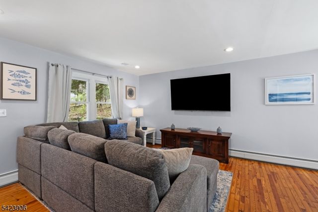 34 Rogers Ln, Sparta Twp., NJ 07871