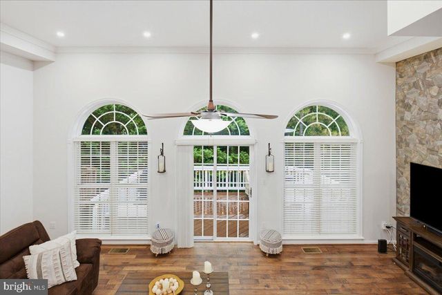 4505 MONMOUTH ST, Fairfax, VA 22030