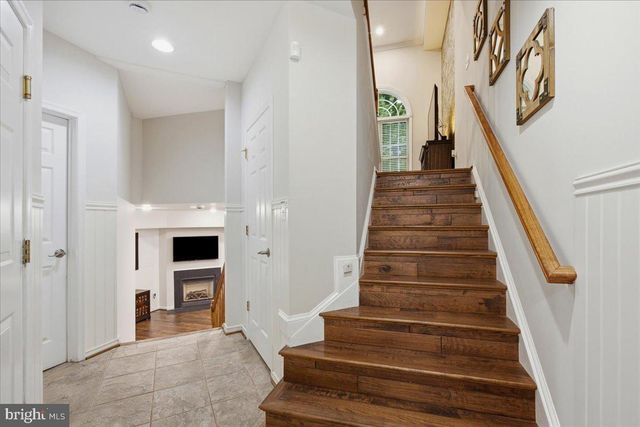 4505 MONMOUTH ST, Fairfax, VA 22030