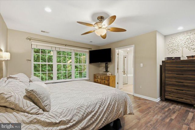 4505 MONMOUTH ST, Fairfax, VA 22030
