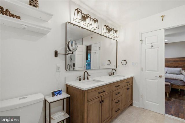 4505 MONMOUTH ST, Fairfax, VA 22030