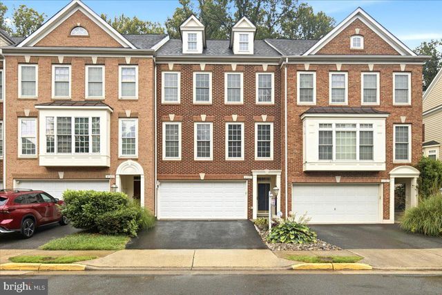 4505 MONMOUTH ST, Fairfax, VA 22030
