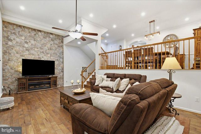 4505 MONMOUTH ST, Fairfax, VA 22030