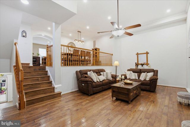 4505 MONMOUTH ST, Fairfax, VA 22030
