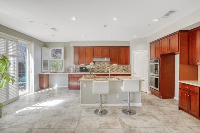 262 W Country Club Drive, Brentwood, CA 94513