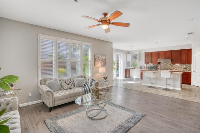 262 W Country Club Drive, Brentwood, CA 94513