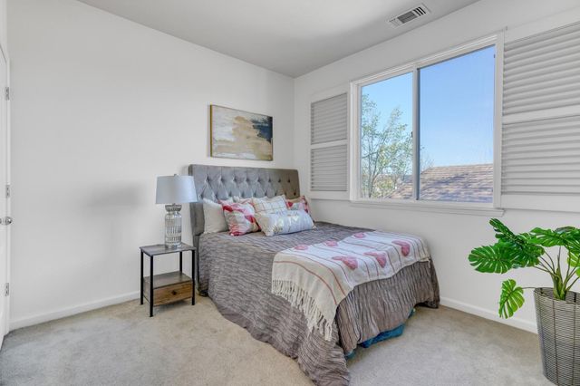 262 W Country Club Drive, Brentwood, CA 94513