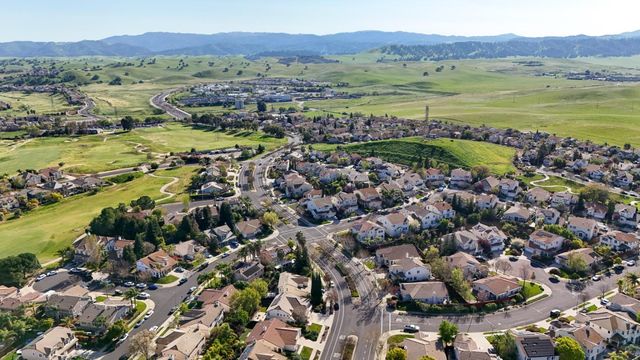 262 W Country Club Drive, Brentwood, CA 94513