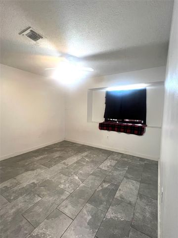 10515 Sagewind Drive, Houston, TX 77089