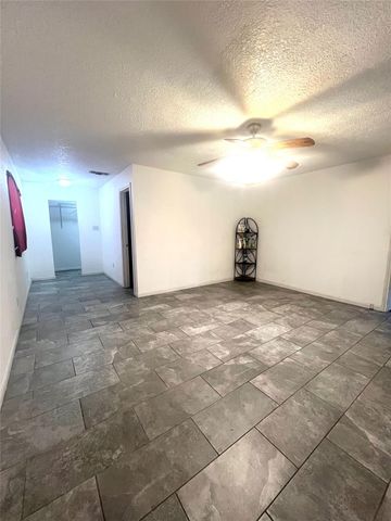 10515 Sagewind Drive, Houston, TX 77089