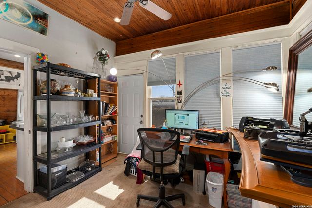 3221 N flores, San Antonio, TX 78212