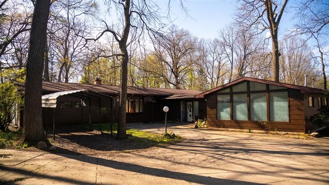 733 N Dartmouth Street, Kalamazoo, MI 49006