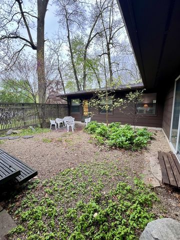 733 N Dartmouth Street, Kalamazoo, MI 49006