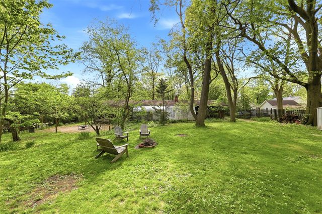 733 N Dartmouth Street, Kalamazoo, MI 49006