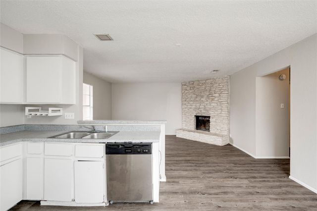 11907 Alpheus Ave D, Austin, TX 78759