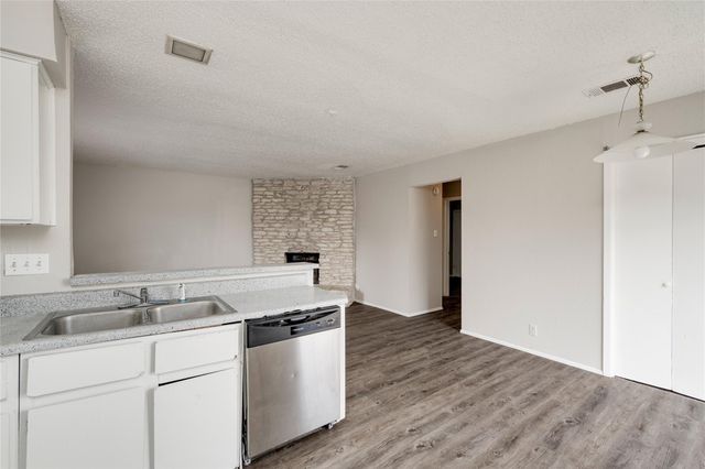 11907 Alpheus Ave D, Austin, TX 78759