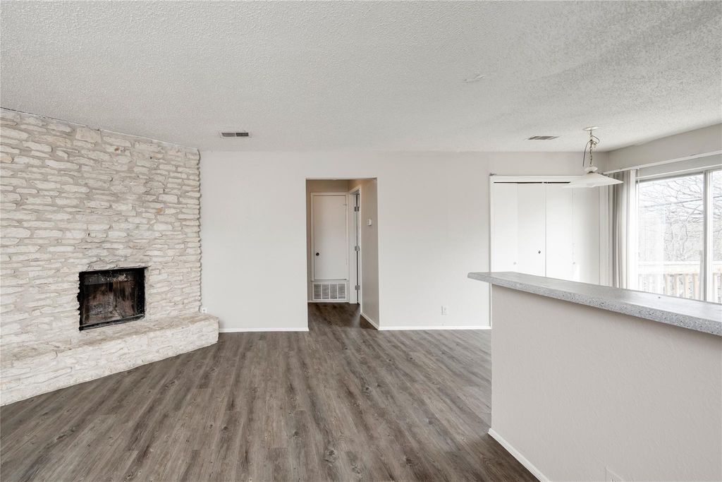 11907 Alpheus Ave D, Austin, TX 78759