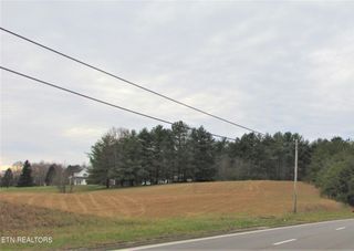 E Lamar Alexander Pkwy, Maryville, TN 37803