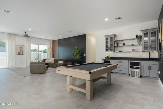 5049 E SHAW BUTTE Drive, Scottsdale, AZ 85254