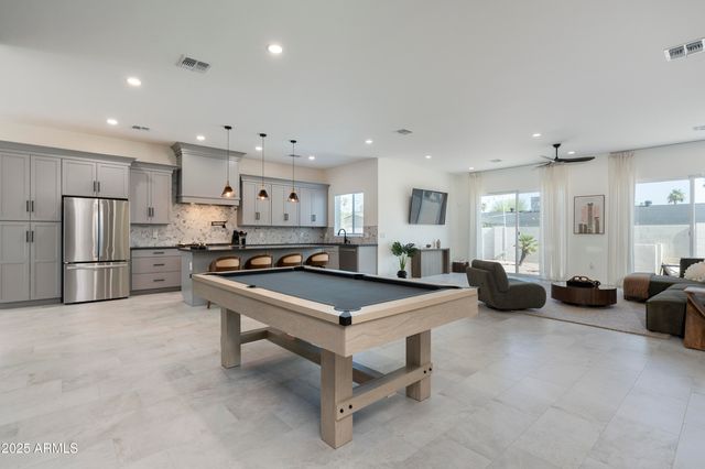 5049 E SHAW BUTTE Drive, Scottsdale, AZ 85254