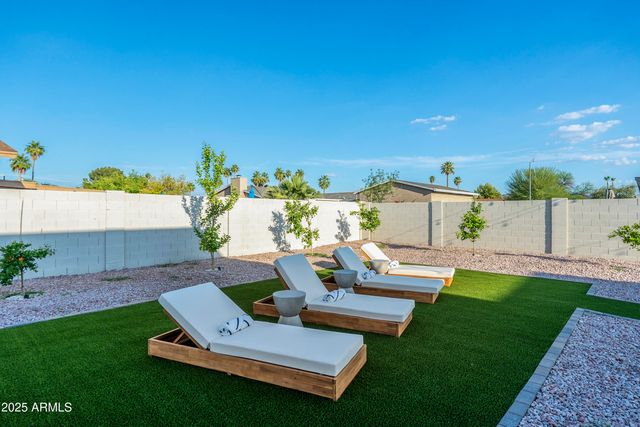 5049 E SHAW BUTTE Drive, Scottsdale, AZ 85254