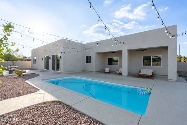 5049 E SHAW BUTTE Drive, Scottsdale, AZ 85254