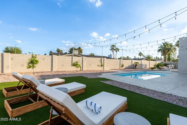 5049 E SHAW BUTTE Drive, Scottsdale, AZ 85254
