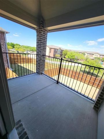 593 Hutchinson Lane, Lewisville, TX 75077