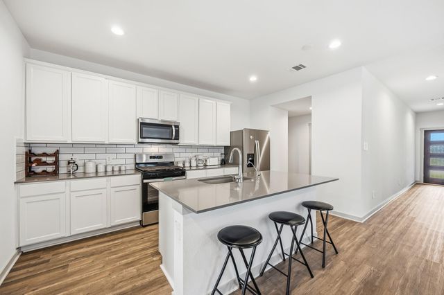 7002 Fleetwood Crescent Way, Richmond, TX 77407