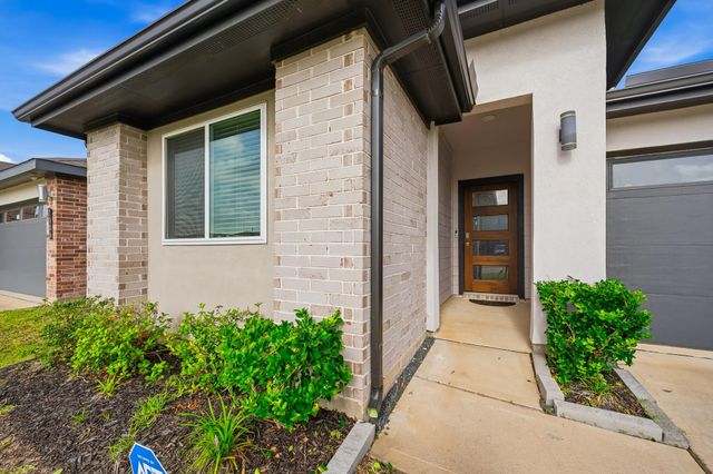 7002 Fleetwood Crescent Way, Richmond, TX 77407