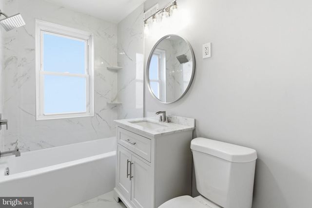 930 12TH AVE, Prospect Park, PA 19076