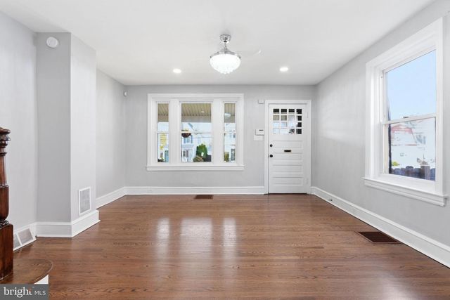 930 12TH AVE, Prospect Park, PA 19076