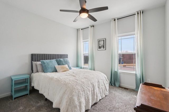 655 Ridge View Lane, Oregon, WI 53575