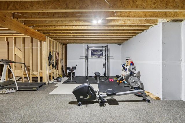 655 Ridge View Lane, Oregon, WI 53575