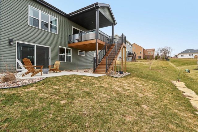 655 Ridge View Lane, Oregon, WI 53575