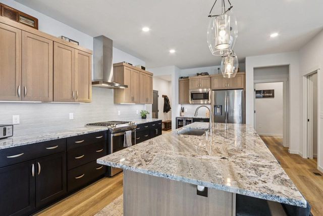 655 Ridge View Lane, Oregon, WI 53575