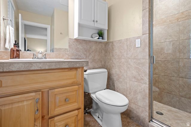 9722 S BUTTONWOOD CIR, Sandy, UT 84092