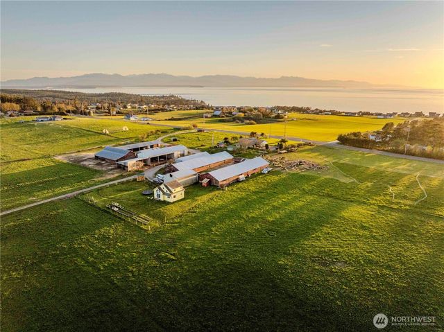 886 North West Beach Road, Coupeville, WA 98239